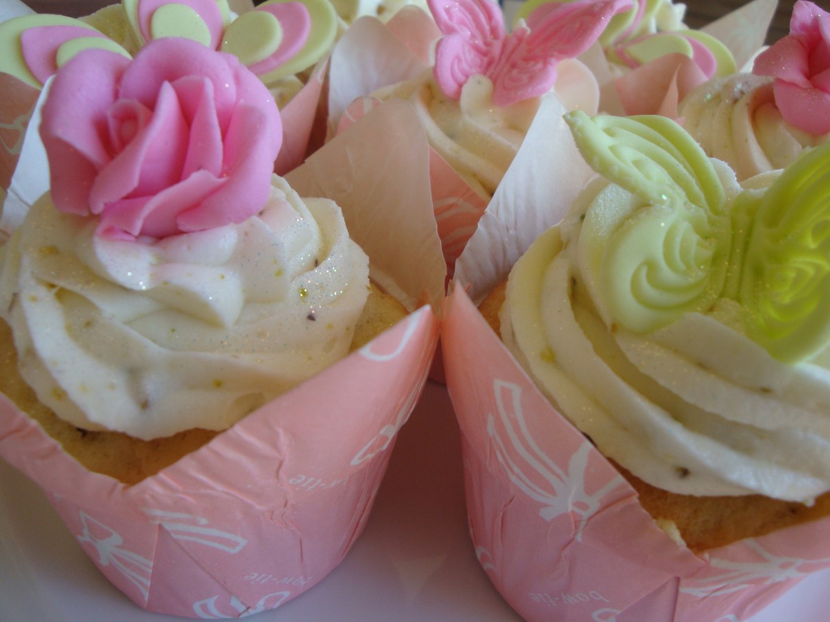 Lime Green & Pink Pistachio Cupcakes