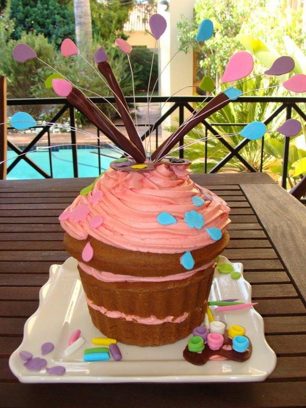 Artist's Cupcake Cake