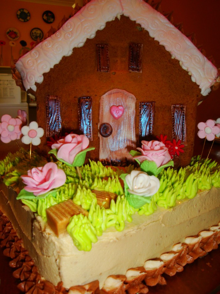 Little House & Flower Garden Cake