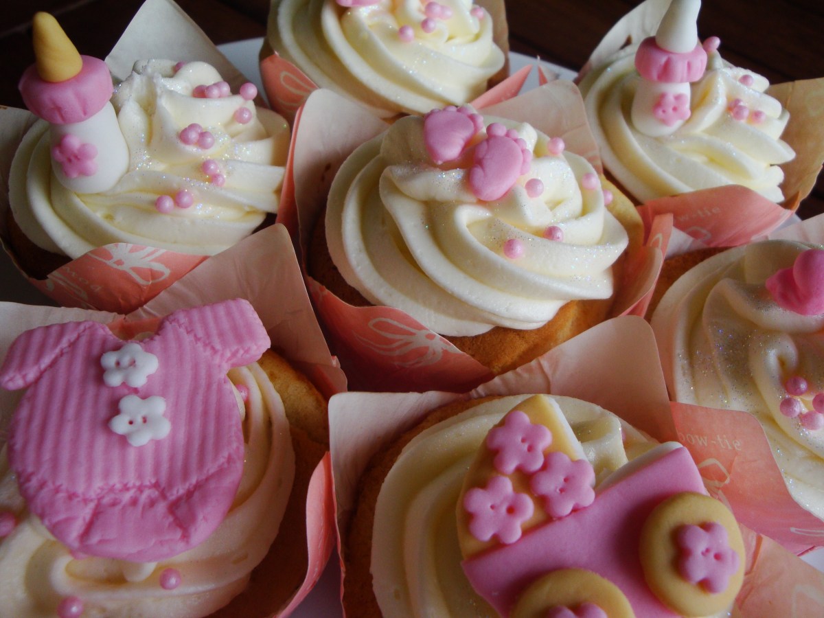 Cute Cupcakes for a Baby Girl