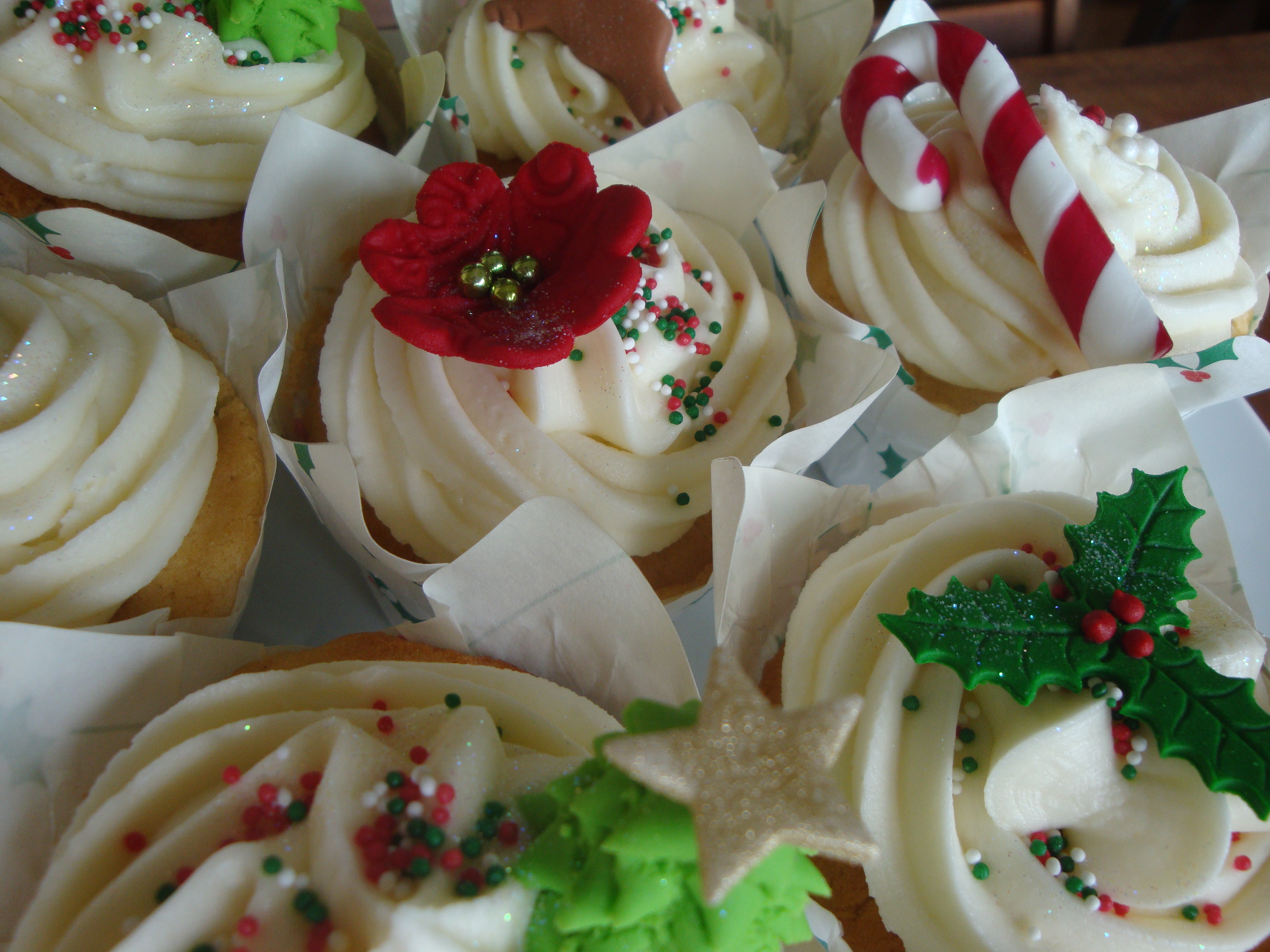 Christmas Cupcakes 2011