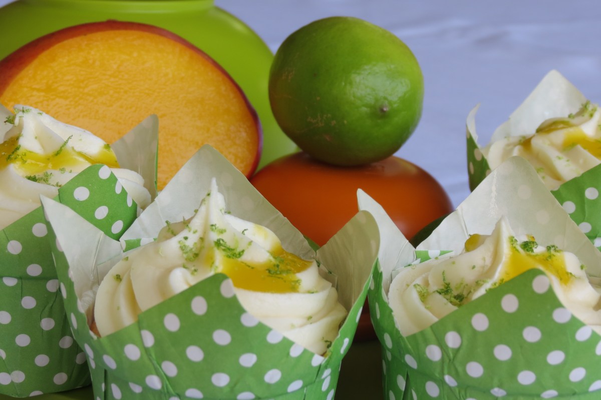 Key Lime & Mango Cupcakes