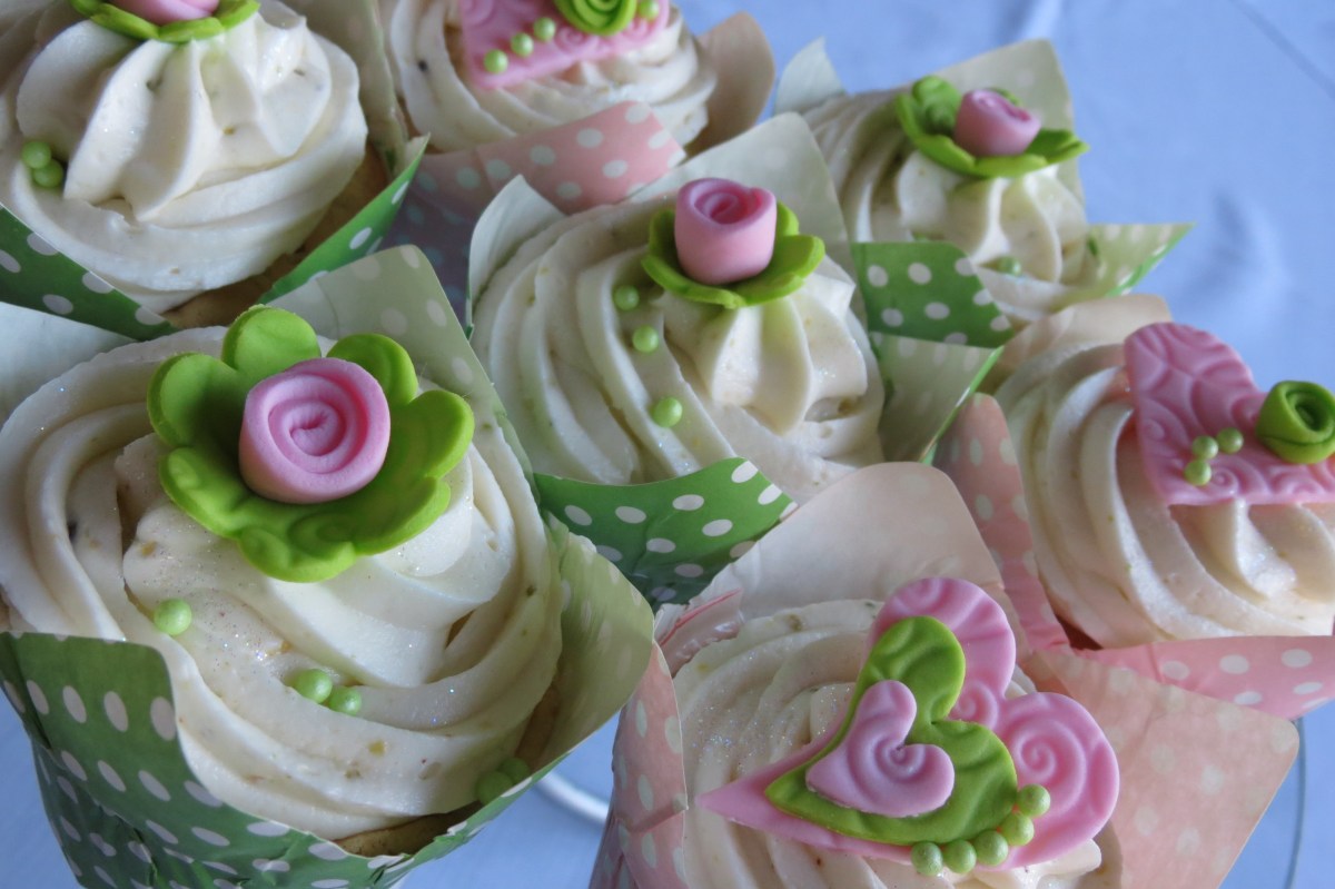 Lime Green & Pink Flowers & Hearts