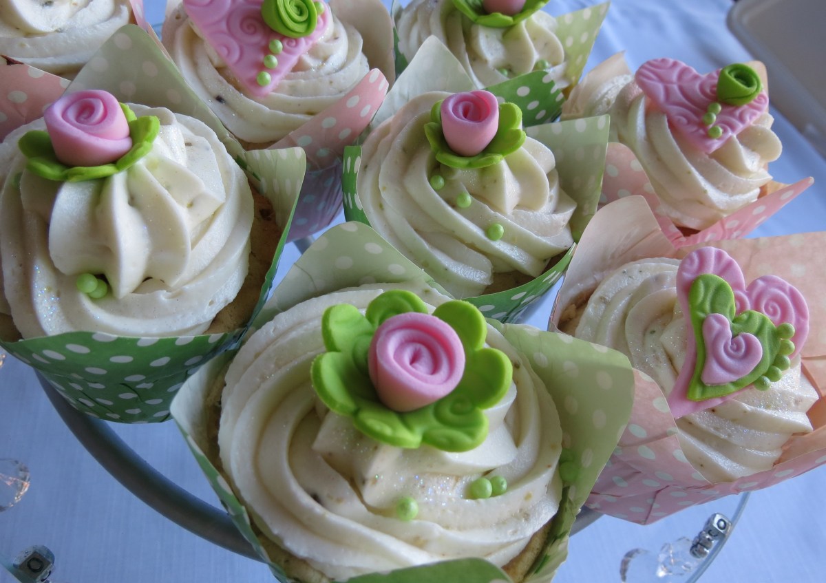 Lime Green & Pink Flowers & Hearts