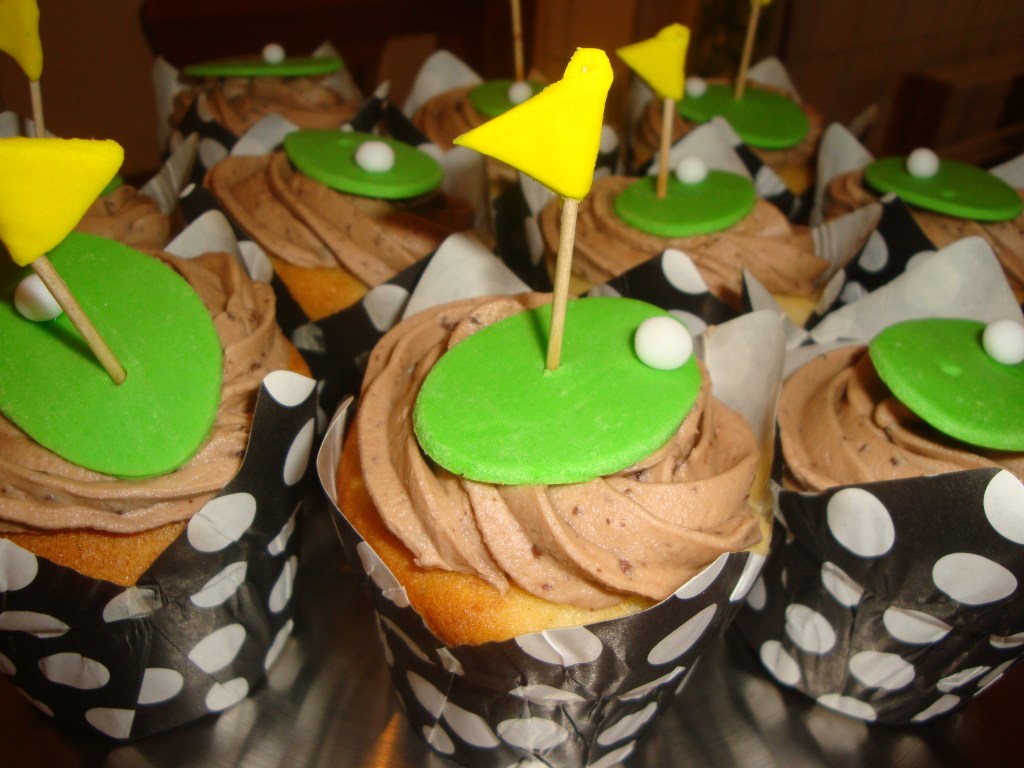 Golf Green Cupcakes