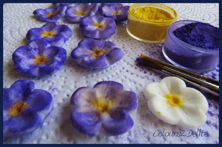 Sugar paste violets & Rolkem food colourings
