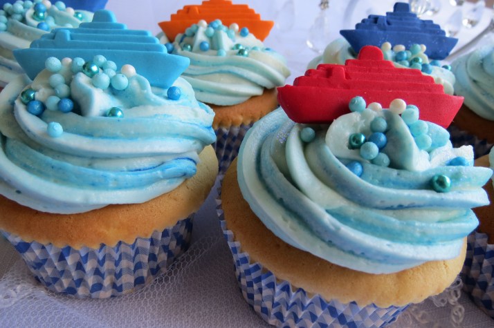 Ship & Yacht Cupcakes