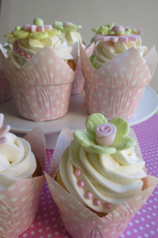 Pastel Pink, Green & Yellow Flower Cupcakes