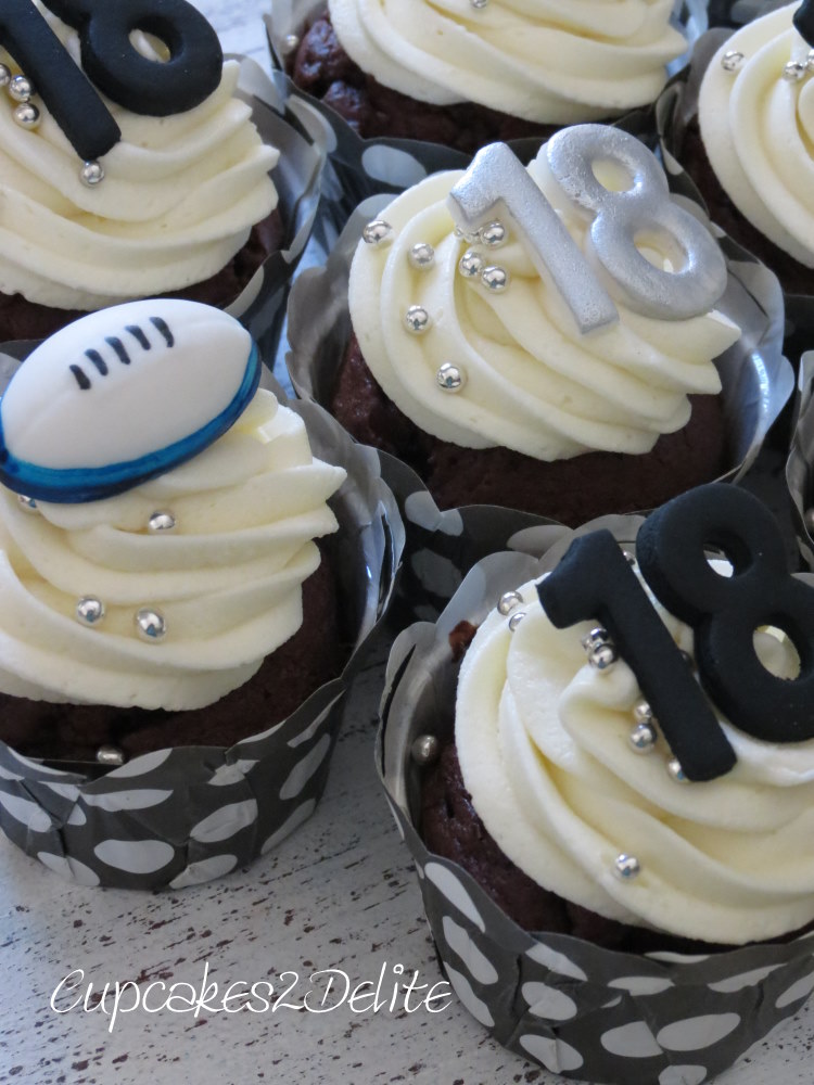 Rugby Cupcakes