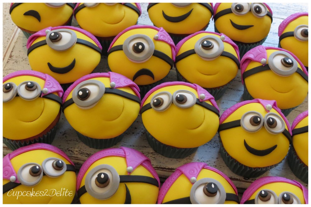 Minion in Party Hats