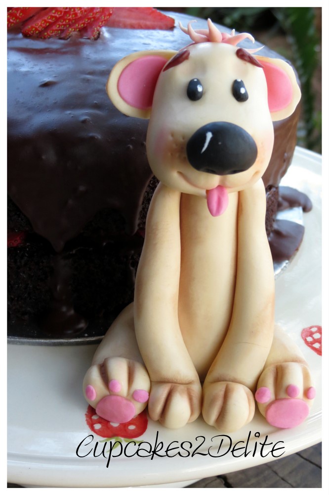 Labrador Birthday Cake