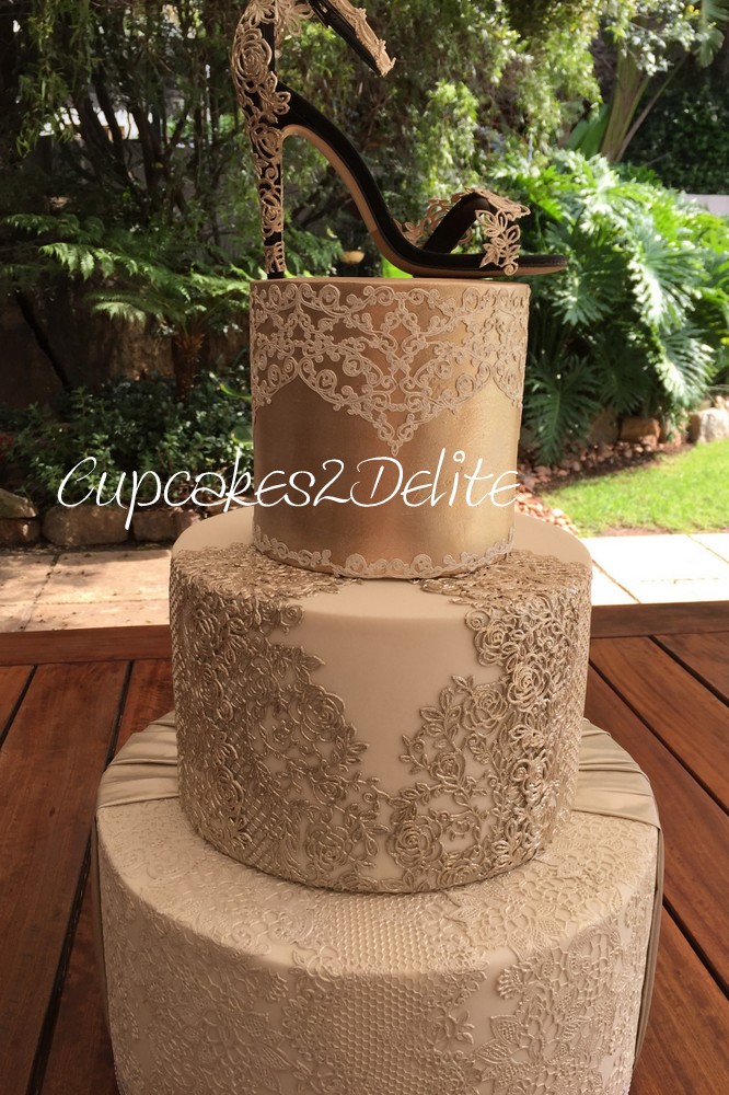 Crystal Candy Edible Fabric & Lace Cake