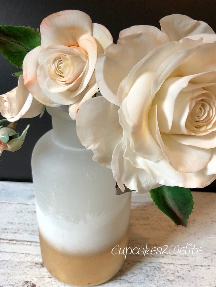 Rose Class with Victoria Bean