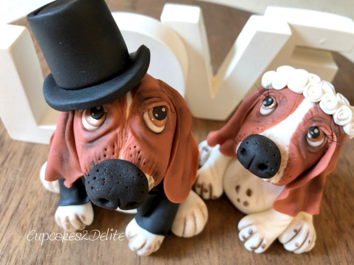 Basset Wedding Couple Cake Topper