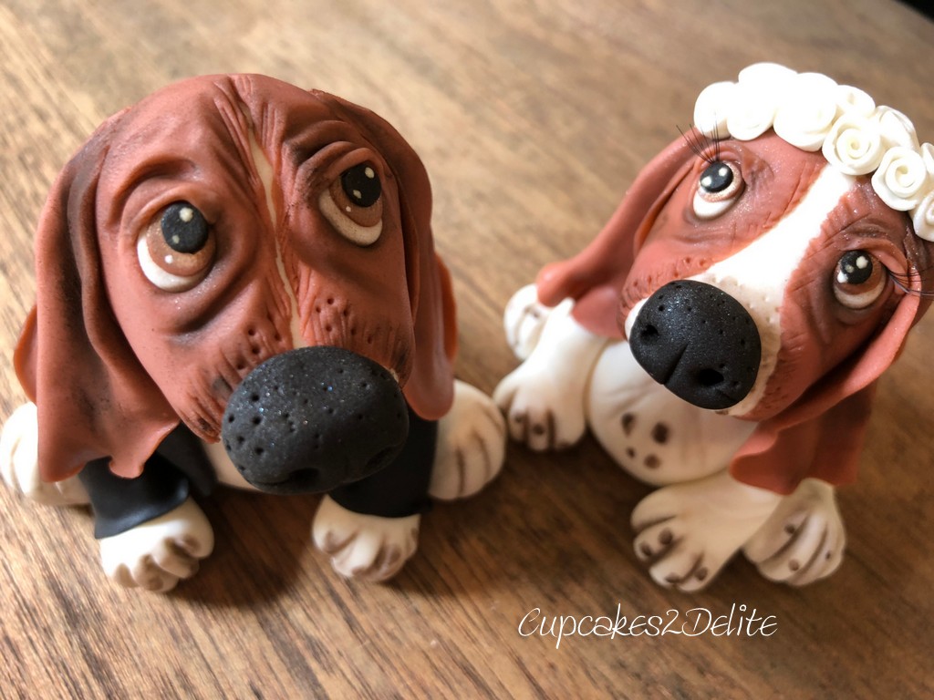 Basset Wedding Couple Cake Topper