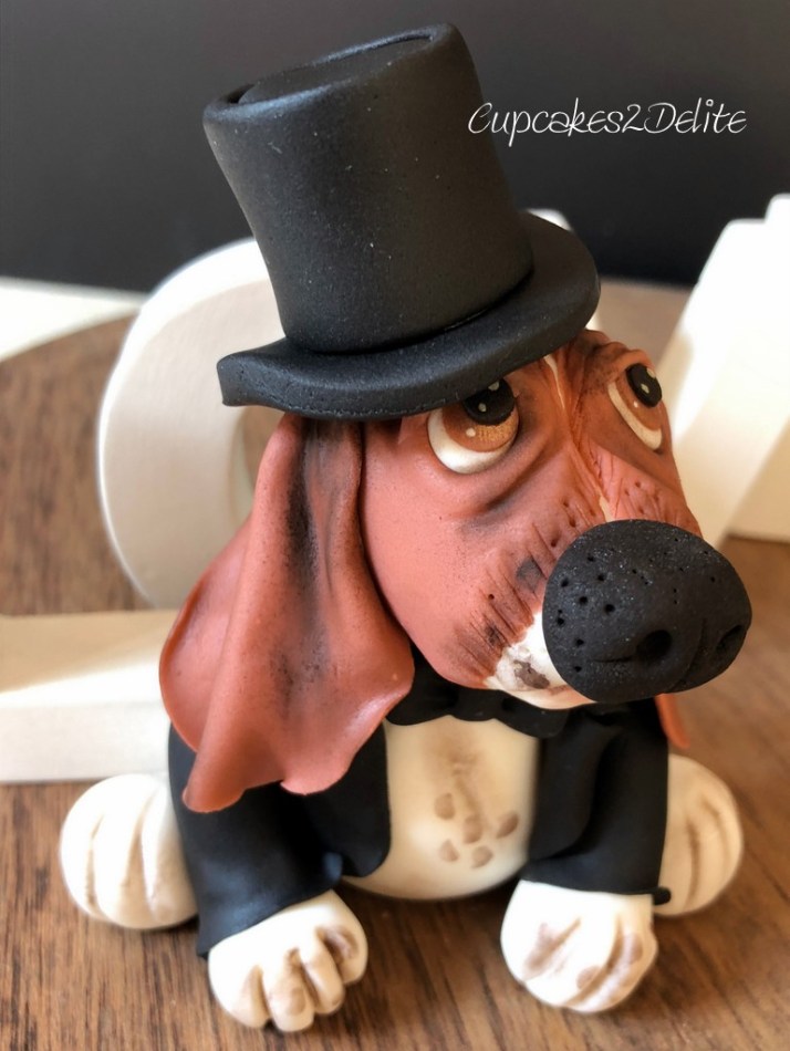 Basset Wedding Couple Cake Topper