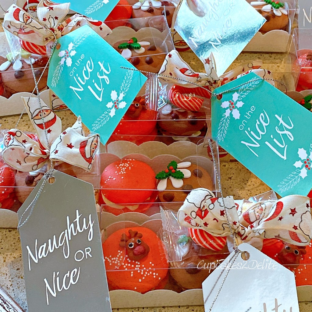 Christmas Macarons
